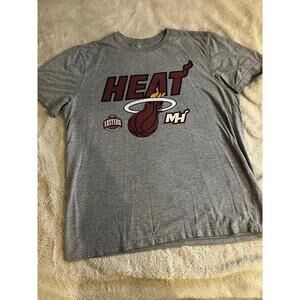 Miami Heat Mens Xl Gray Graphic Crew Neck Short Sleeve T Shirt Stretch